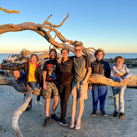 Meet your Posher, Brittany - Picture 4 of 4